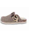 Greta Sand, D&#39;Torres Women&#39;s Anatomical Slippers, made of felt and wool.